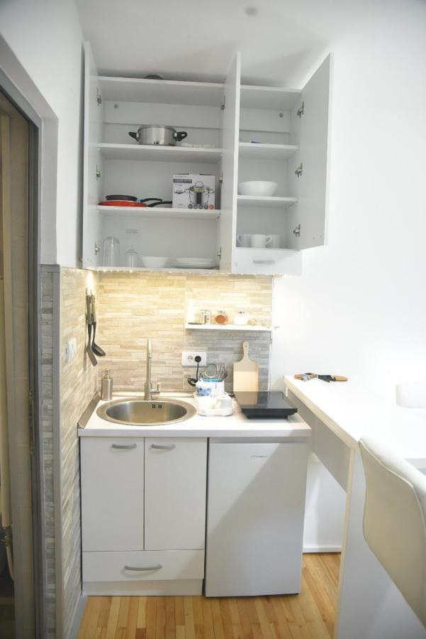Dekart 2 Apartment Nis Exterior photo